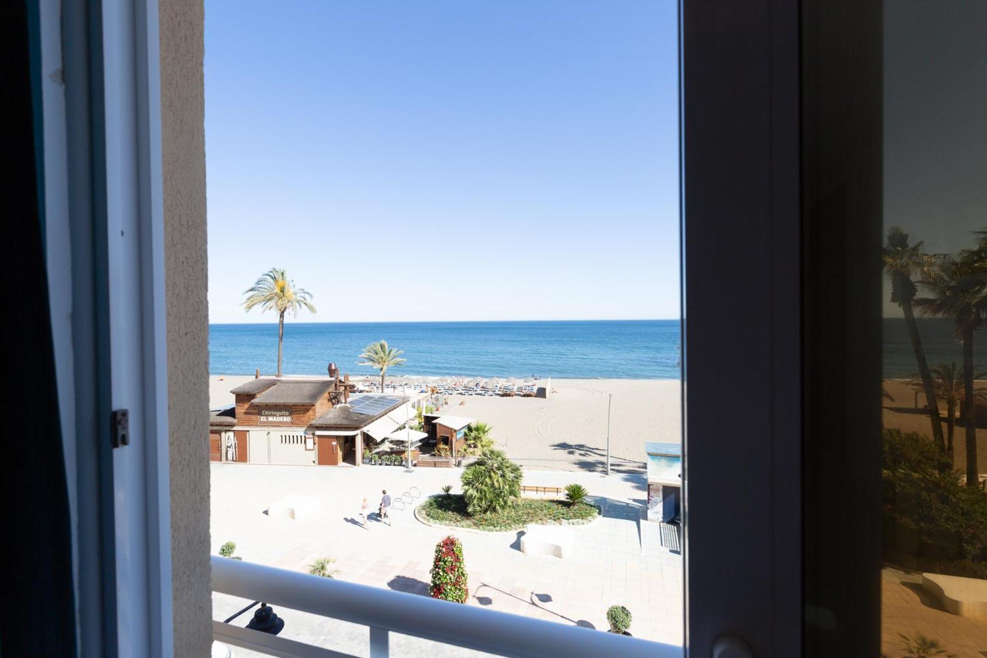 Hotel Mediterraneo By Croma Estepona Exterior photo