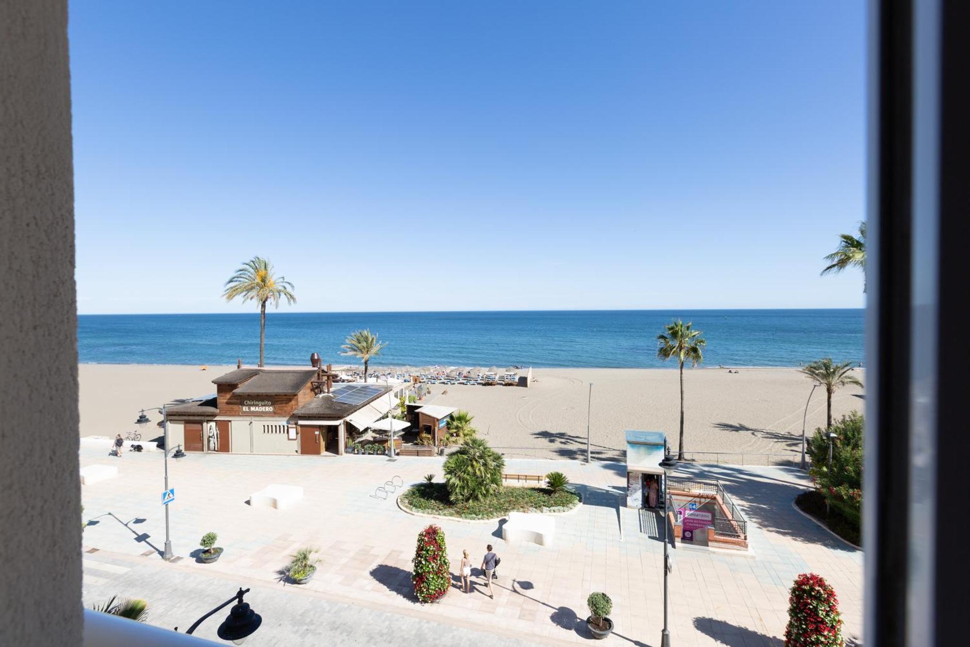 Hotel Mediterraneo By Croma Estepona Exterior photo